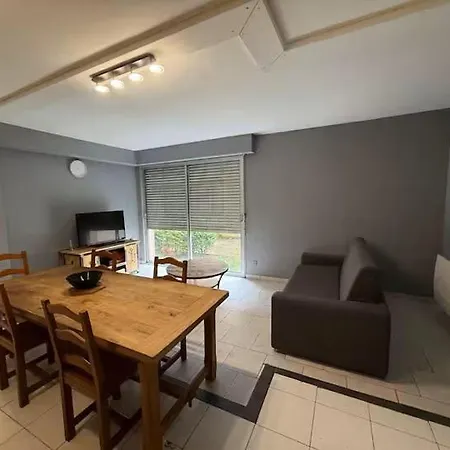 A 3 Min A Pied Du Centre Apartman *